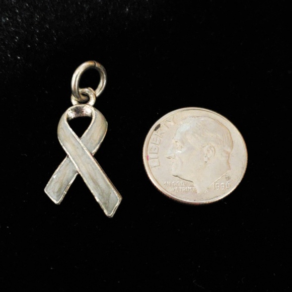 Beaucoup Designs Brain Cancer Ribbon Charm - Picture 2 of 2